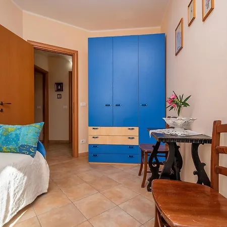 Leone Campofelice Di Roccella